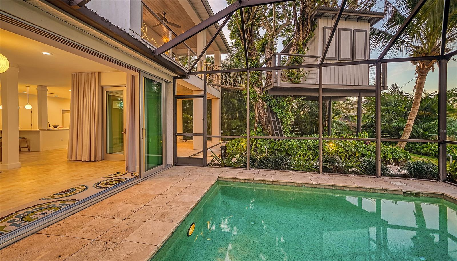 SARASOTA BEACH - Residential