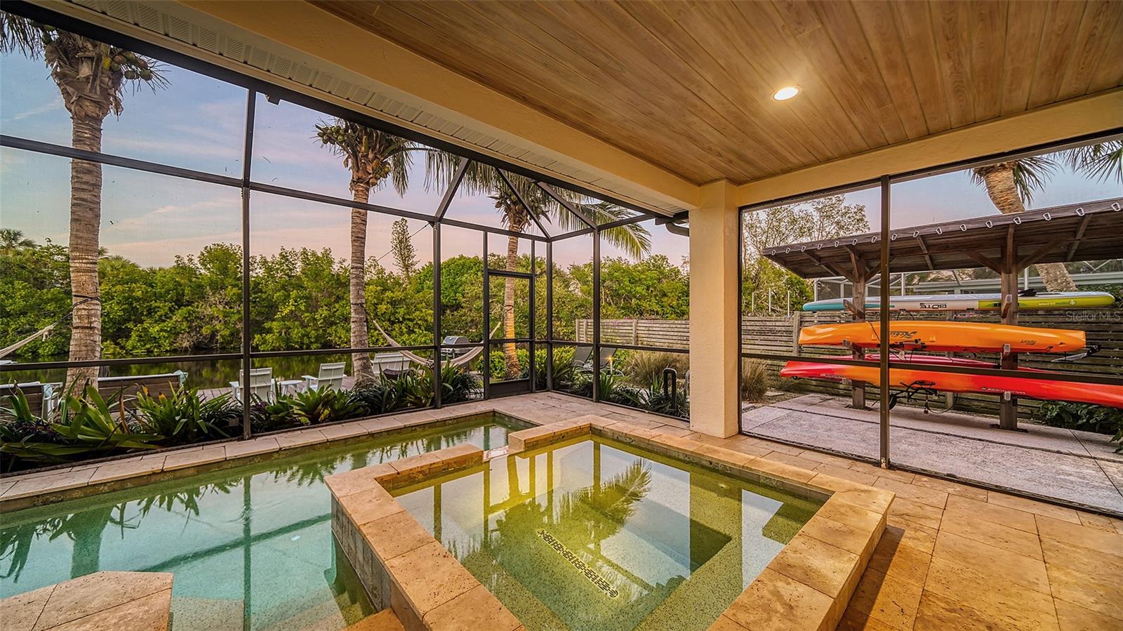 SARASOTA BEACH - Residential