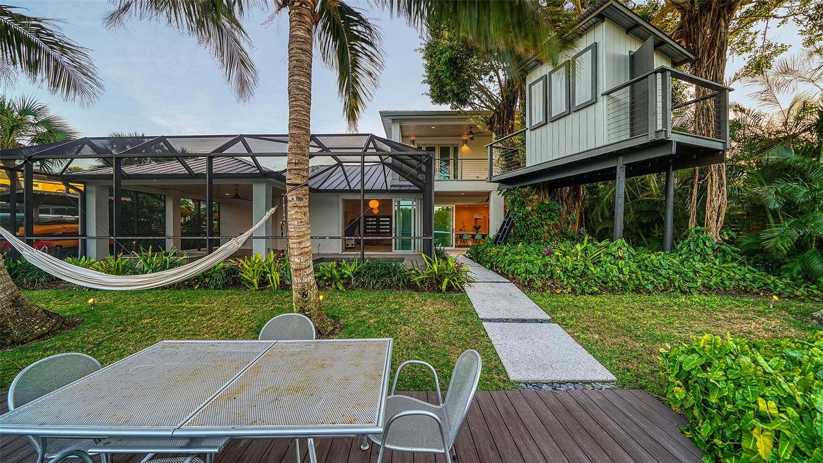 SARASOTA BEACH - Residential