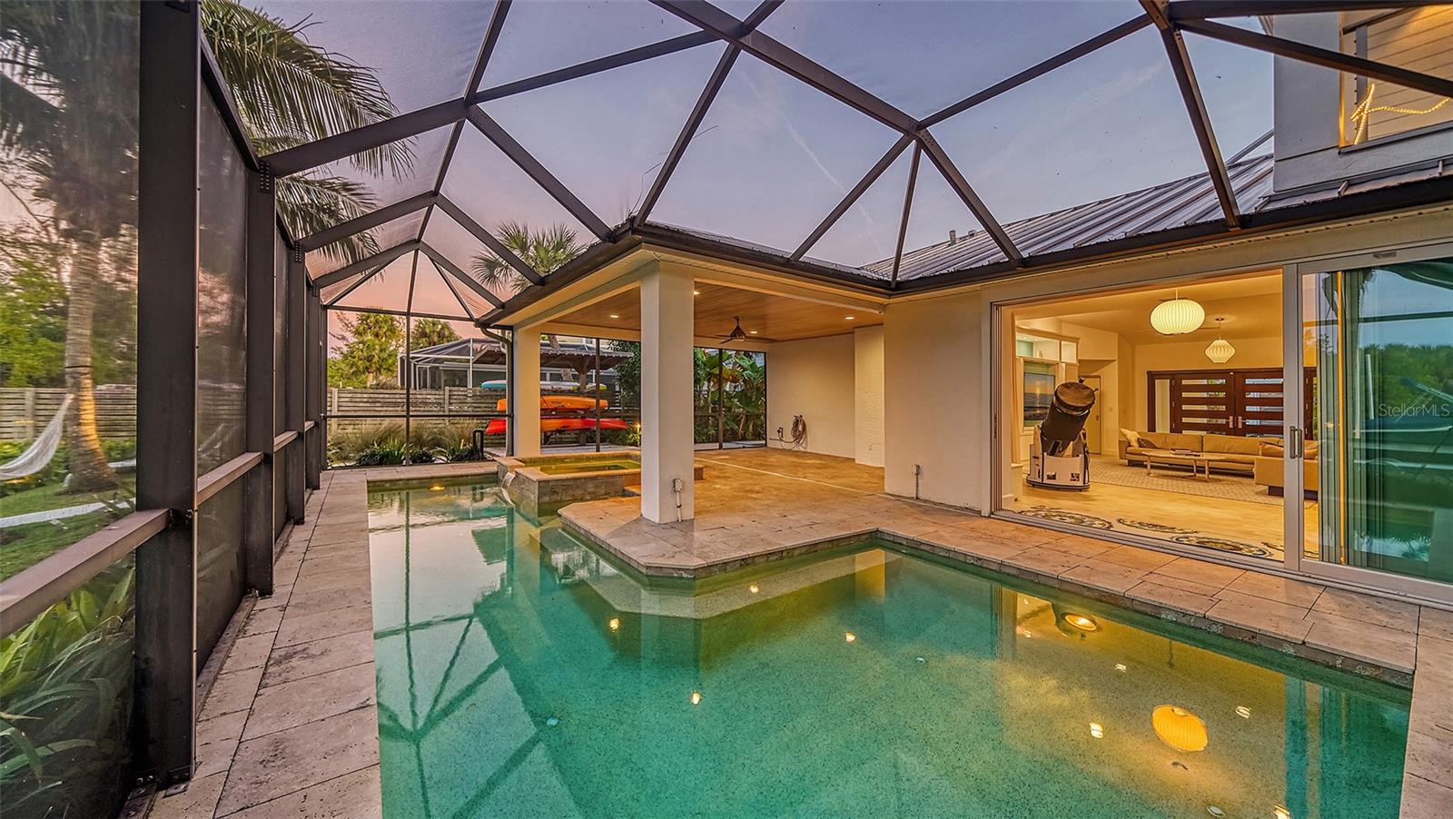 SARASOTA BEACH - Residential