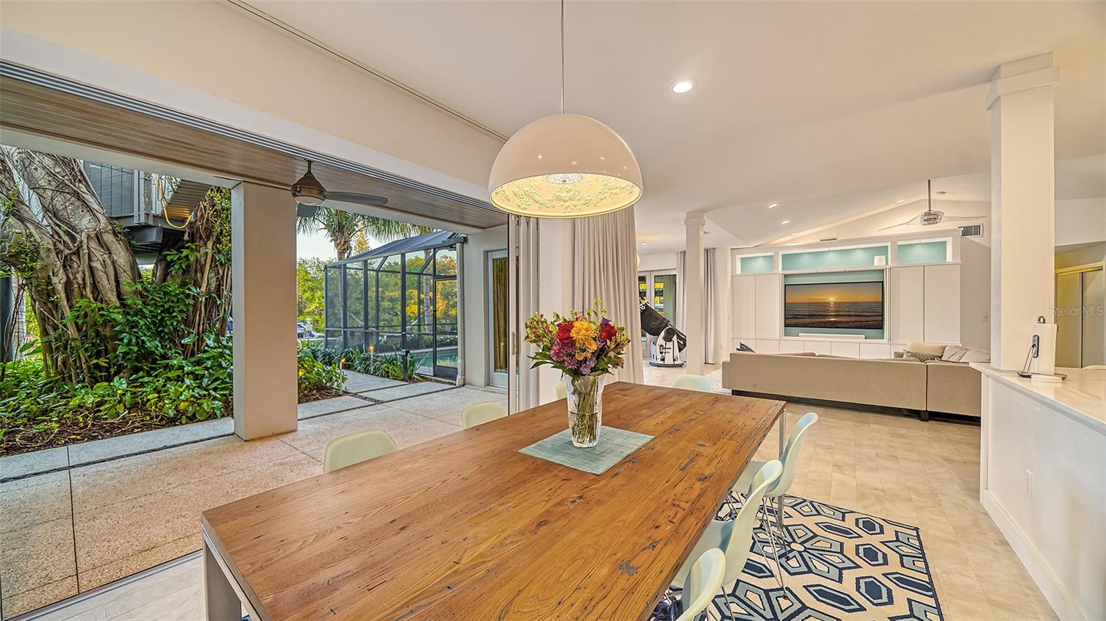 SARASOTA BEACH - Residential