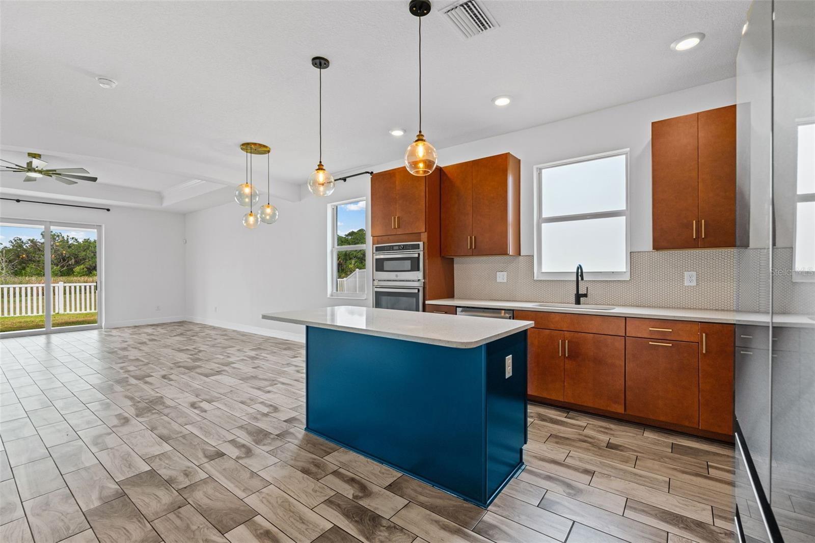IMPERIAL LAKES RESIDENTIAL - Residential