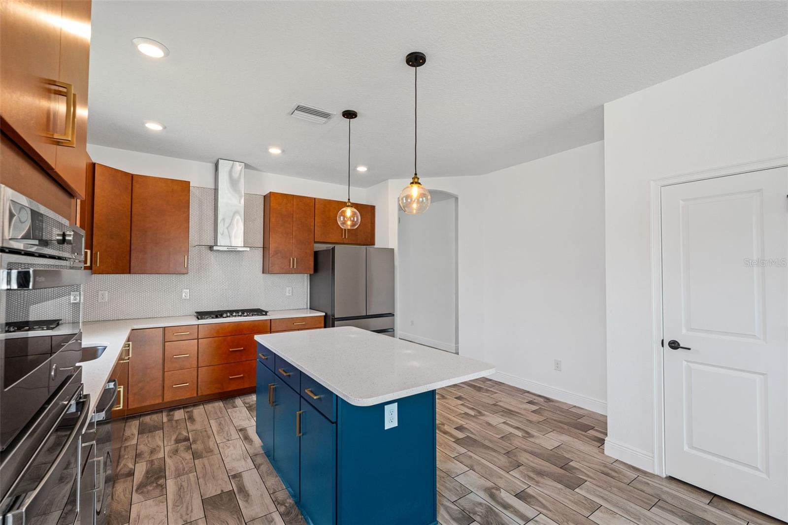 IMPERIAL LAKES RESIDENTIAL - Residential