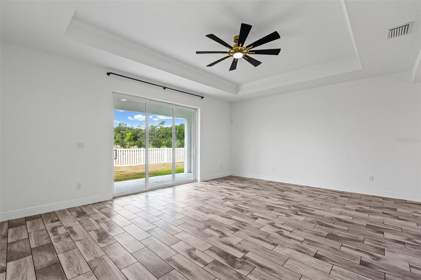 IMPERIAL LAKES RESIDENTIAL - Residential