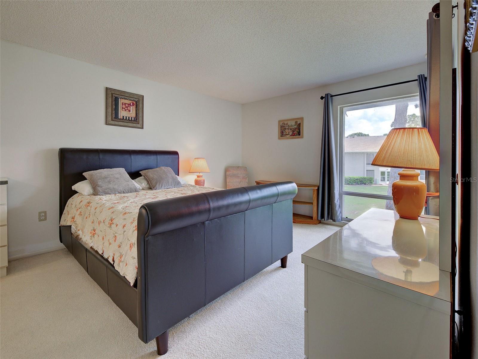 PINEBROOK LAKE CLUB PH 1 - Residential