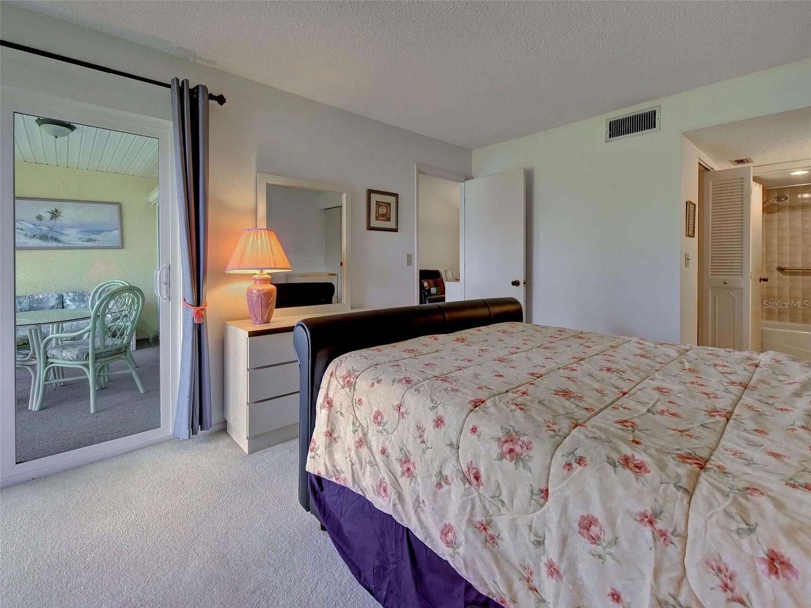 PINEBROOK LAKE CLUB PH 1 - Residential