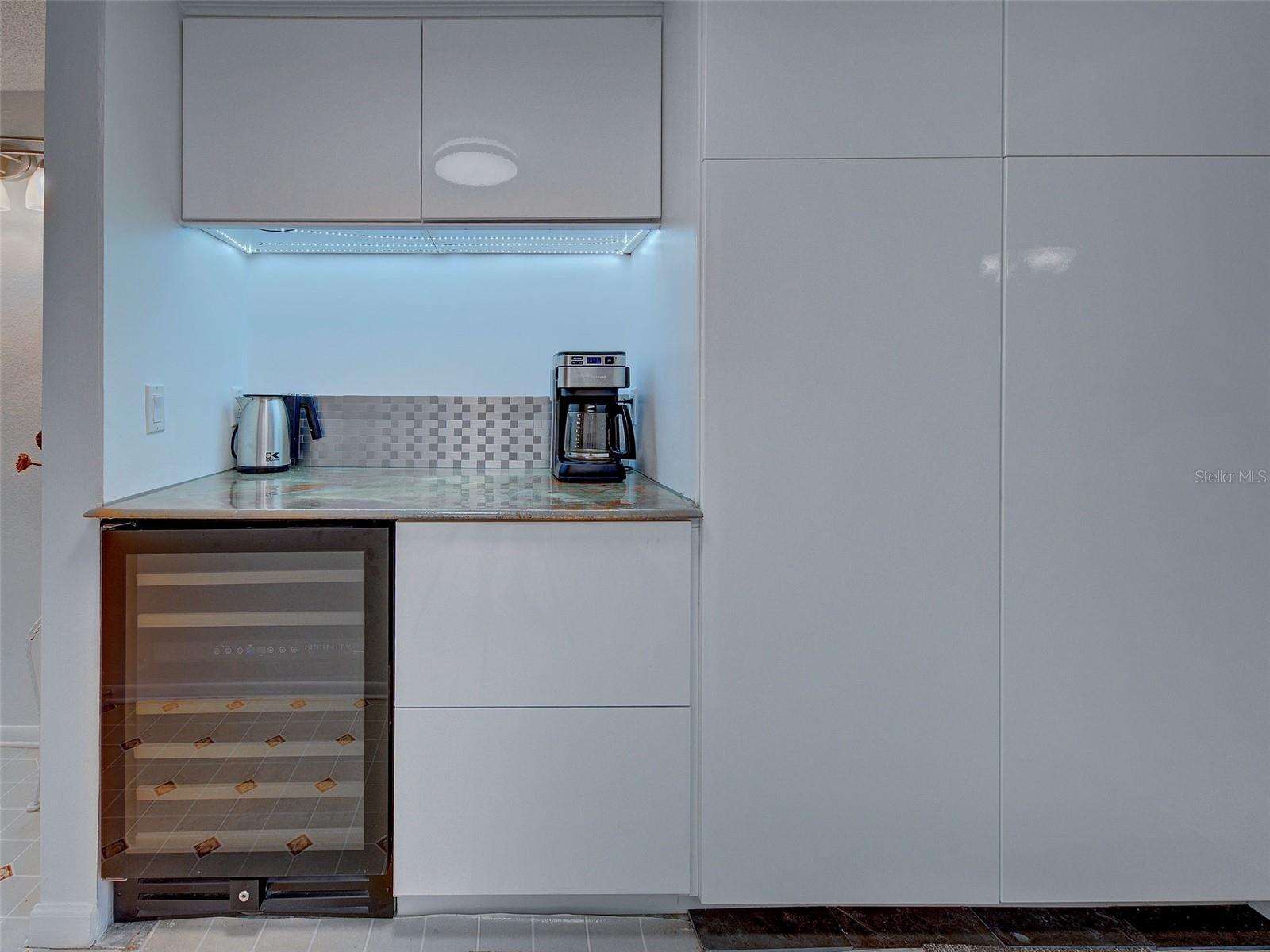 PINEBROOK LAKE CLUB PH 1 - Residential