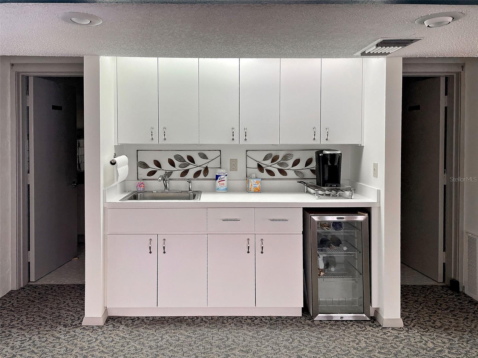 PINEBROOK LAKE CLUB PH 1 - Residential