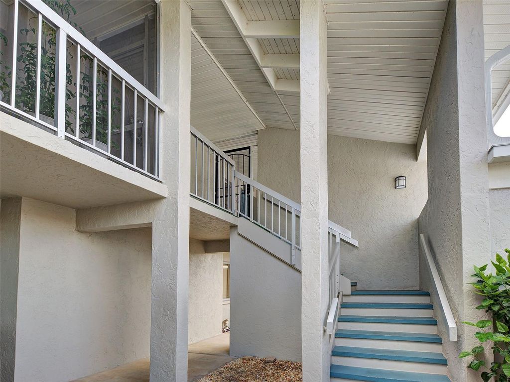 Photo of 1405 Pine Lake Drive #5, Venice, FL 34285 (MLS # N6143774)