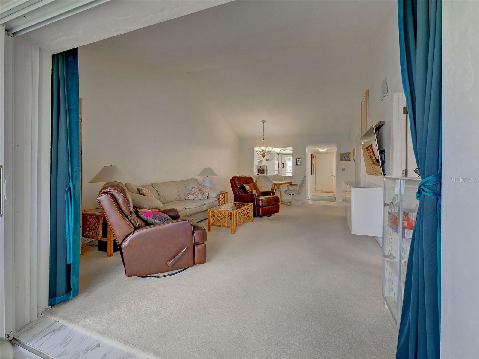 PINEBROOK LAKE CLUB PH 1 - Residential