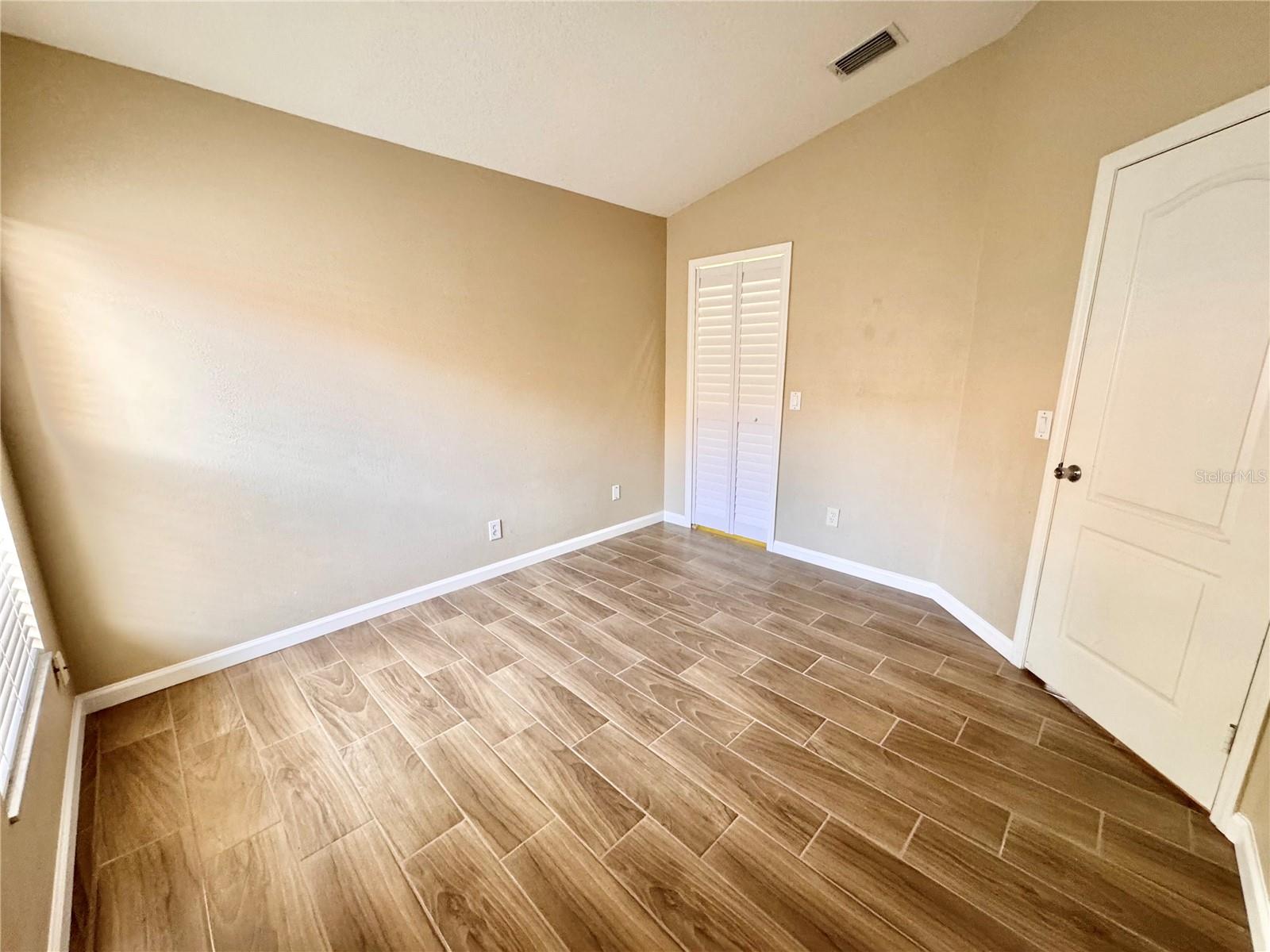 CROSS CREEK PRCL M PH 3B - Residential Lease