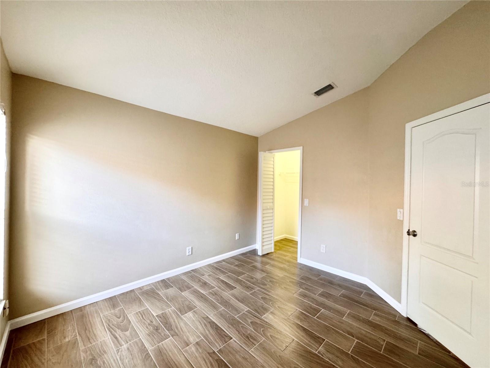 CROSS CREEK PRCL M PH 3B - Residential Lease