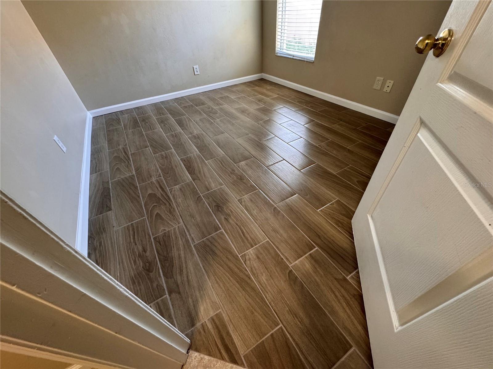 CROSS CREEK PRCL M PH 3B - Residential Lease