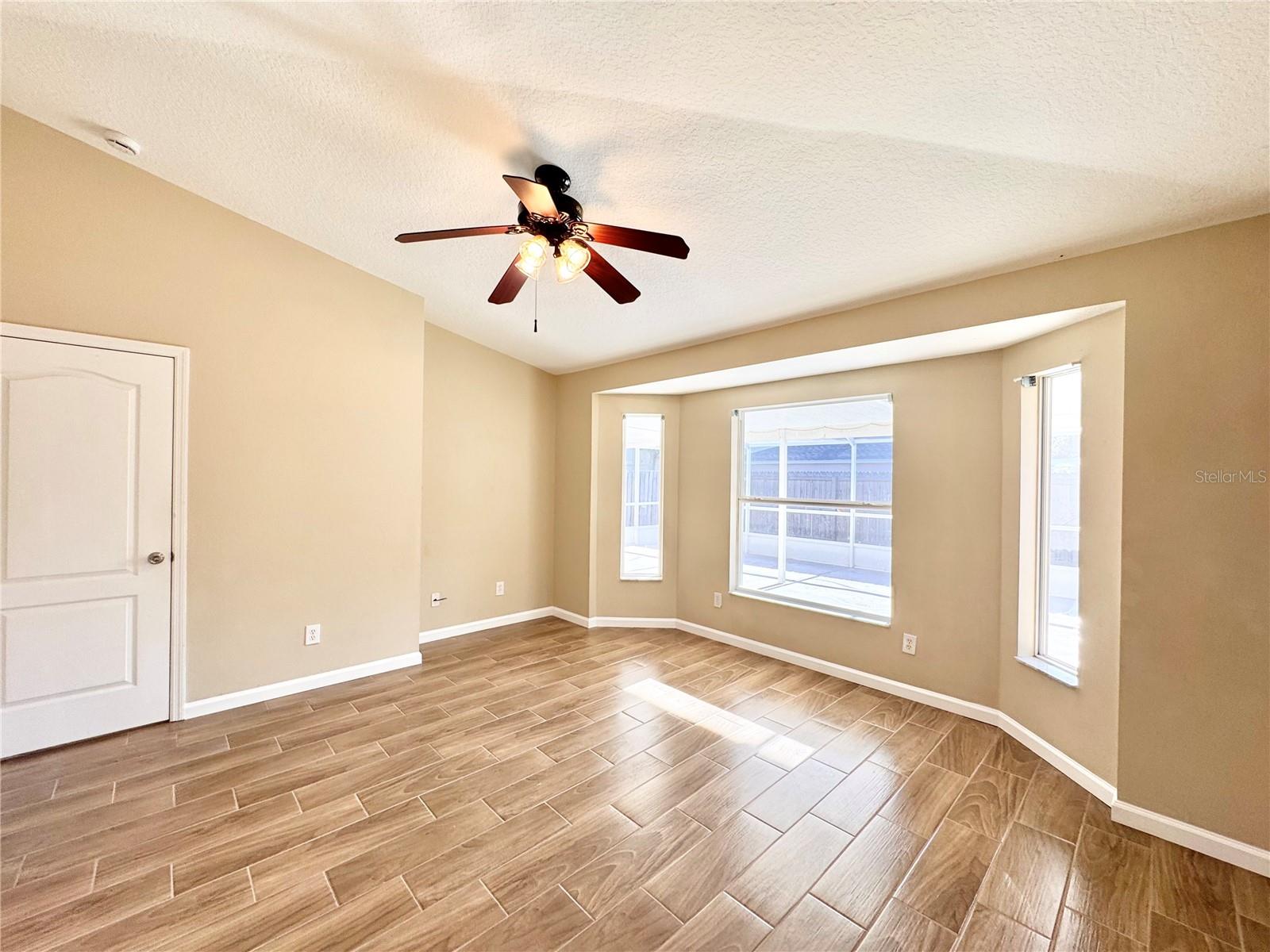 CROSS CREEK PRCL M PH 3B - Residential Lease