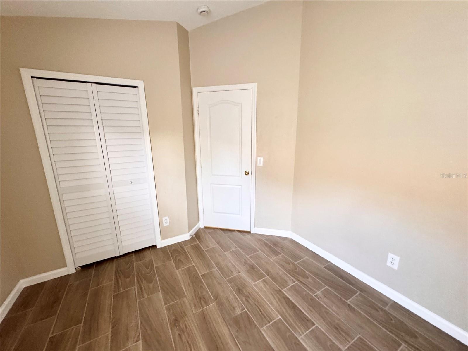 CROSS CREEK PRCL M PH 3B - Residential Lease