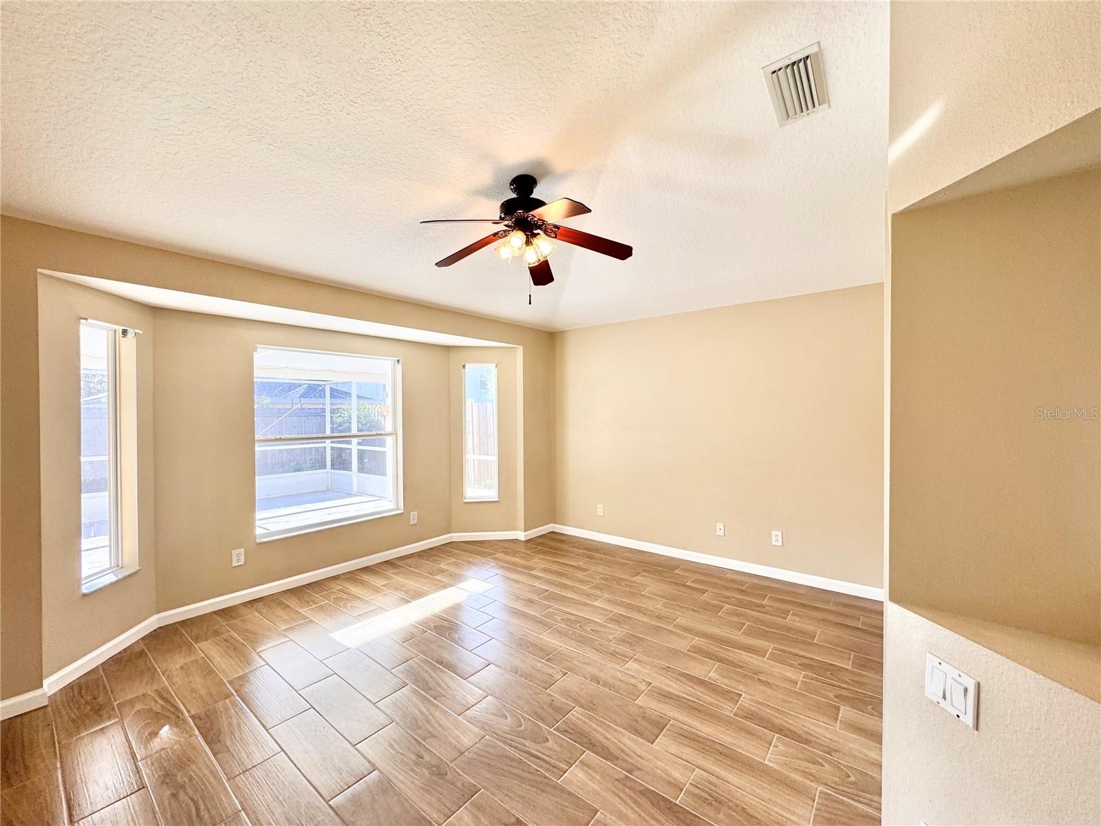 CROSS CREEK PRCL M PH 3B - Residential Lease