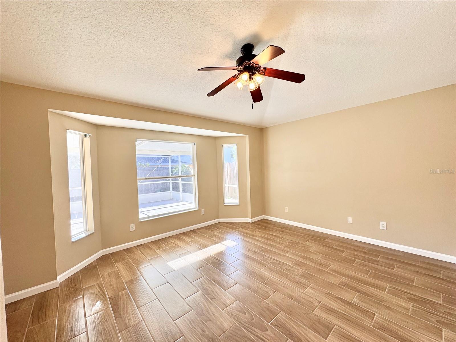 CROSS CREEK PRCL M PH 3B - Residential Lease