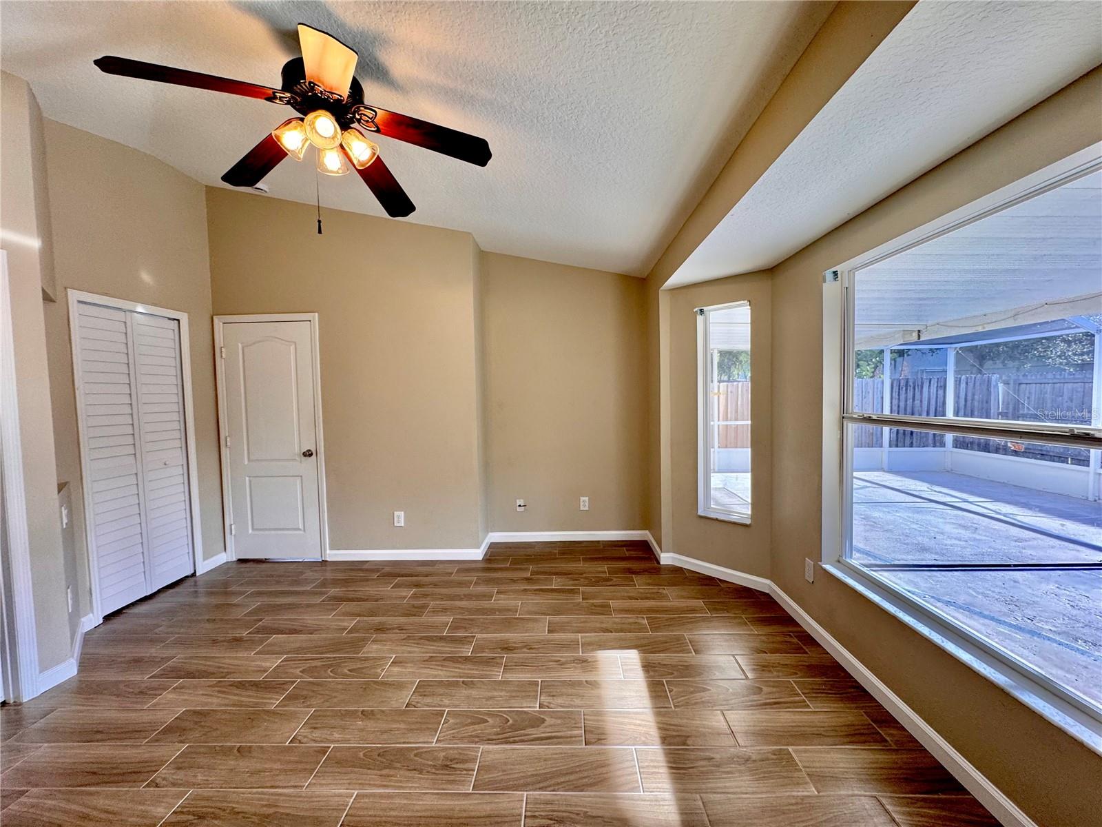 CROSS CREEK PRCL M PH 3B - Residential Lease