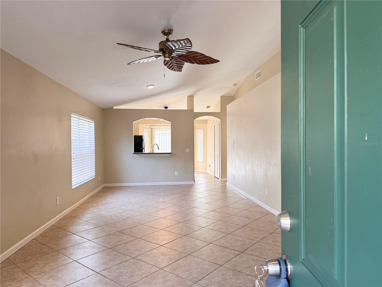 CROSS CREEK PRCL M PH 3B - Residential Lease