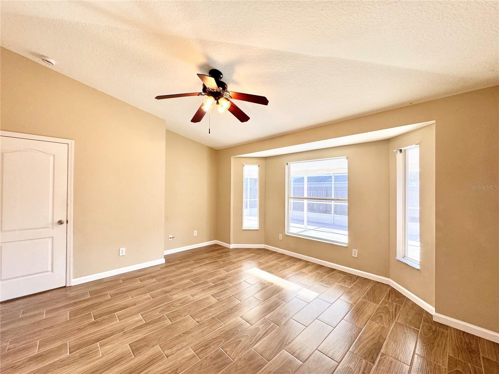 CROSS CREEK PRCL M PH 3B - Residential Lease