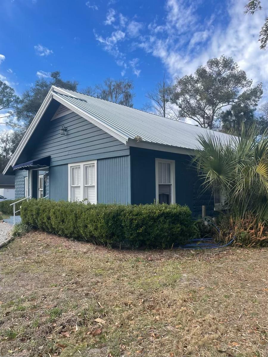 G M WHETSTONE ESTATE ADD TO H S - Residential