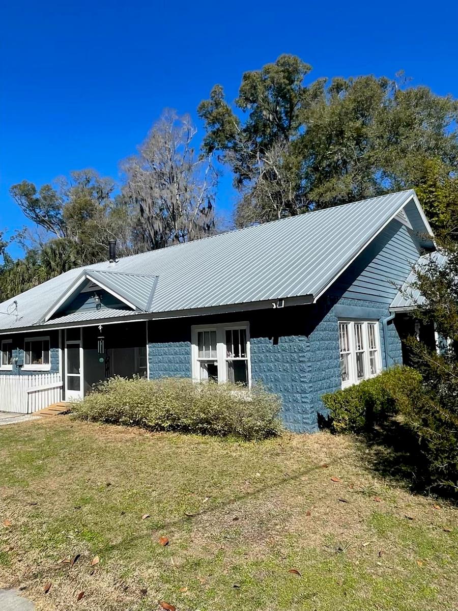 G M WHETSTONE ESTATE ADD TO H S - Residential