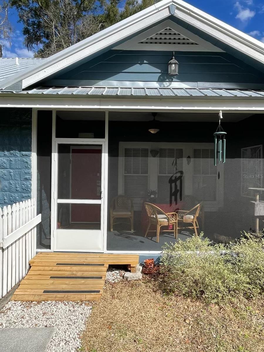 G M WHETSTONE ESTATE ADD TO H S - Residential