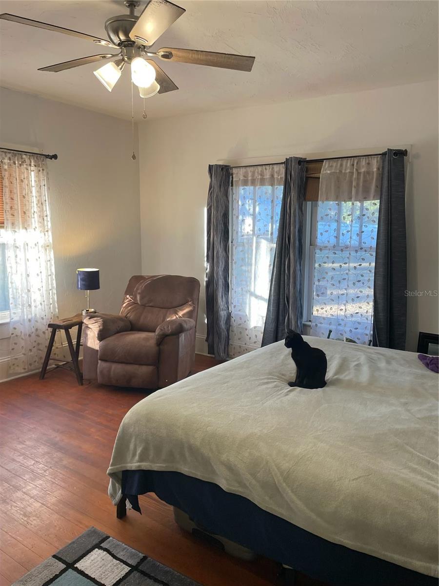 G M WHETSTONE ESTATE ADD TO H S - Residential