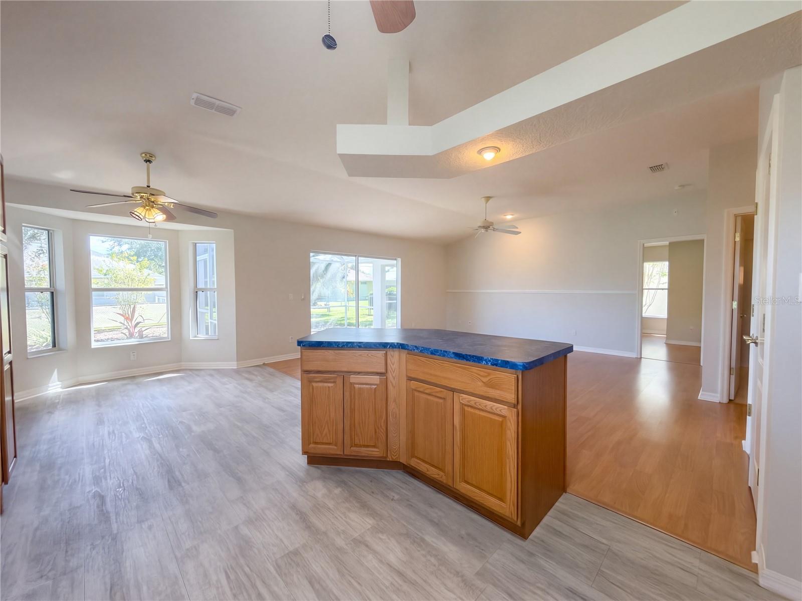 4339 N STEWART WAY
