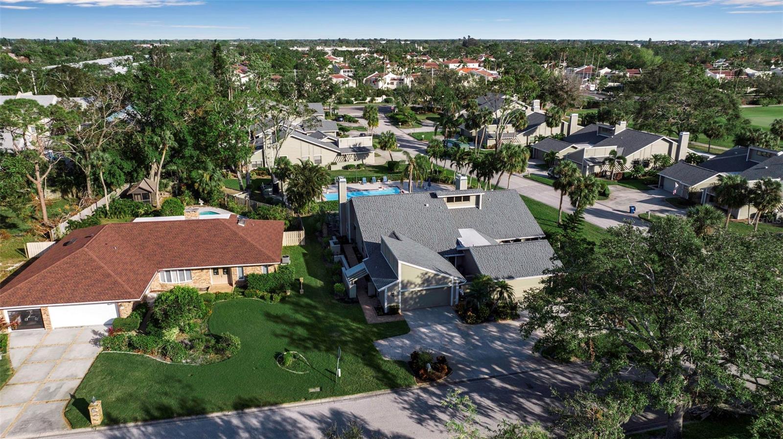 3410 AVENIDA MADERA B