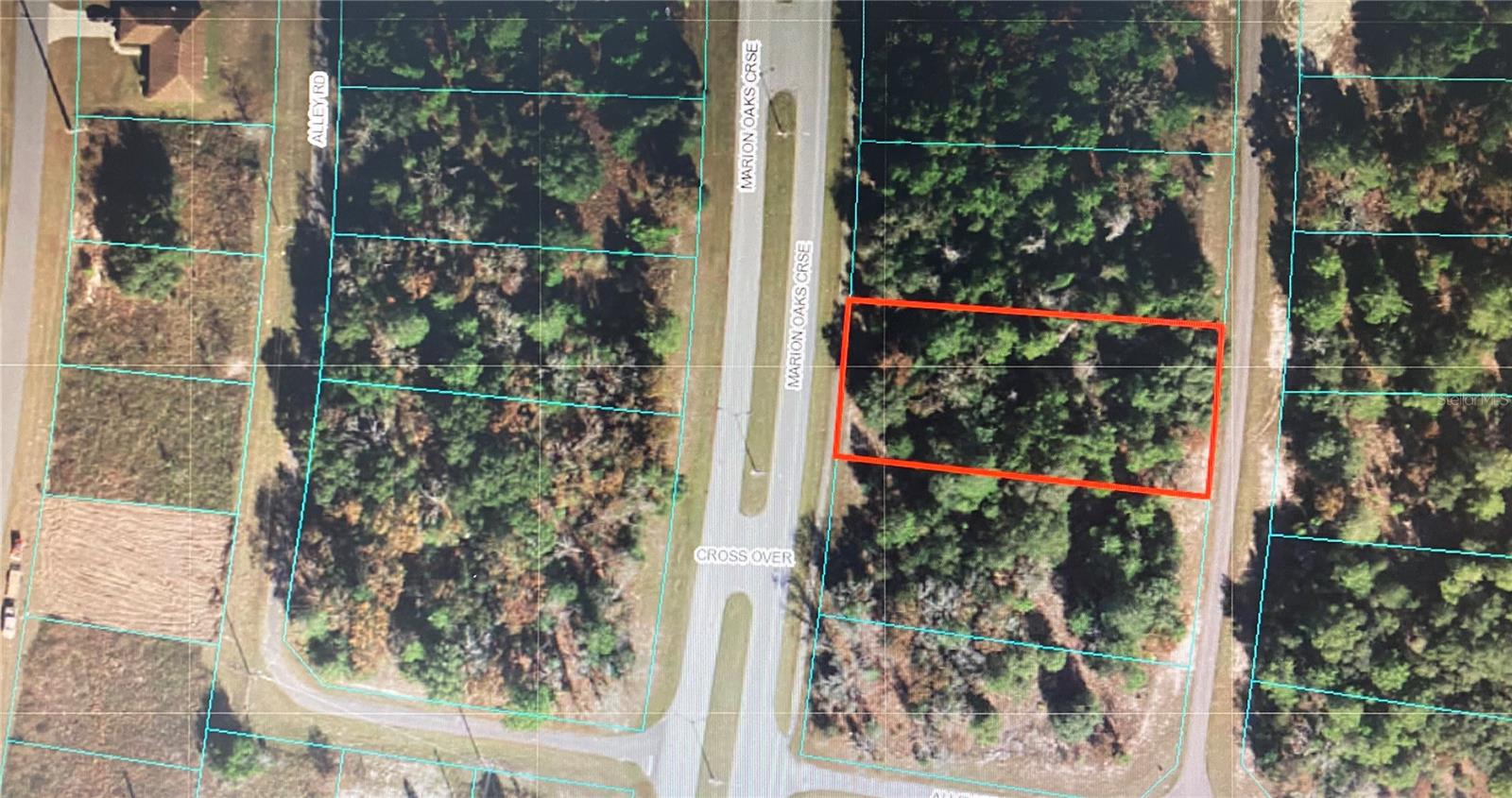 Located right off Highway 484. This commercial property is a rare opportunity to position your business in a prim location. Validated for standard water connection per MCU.