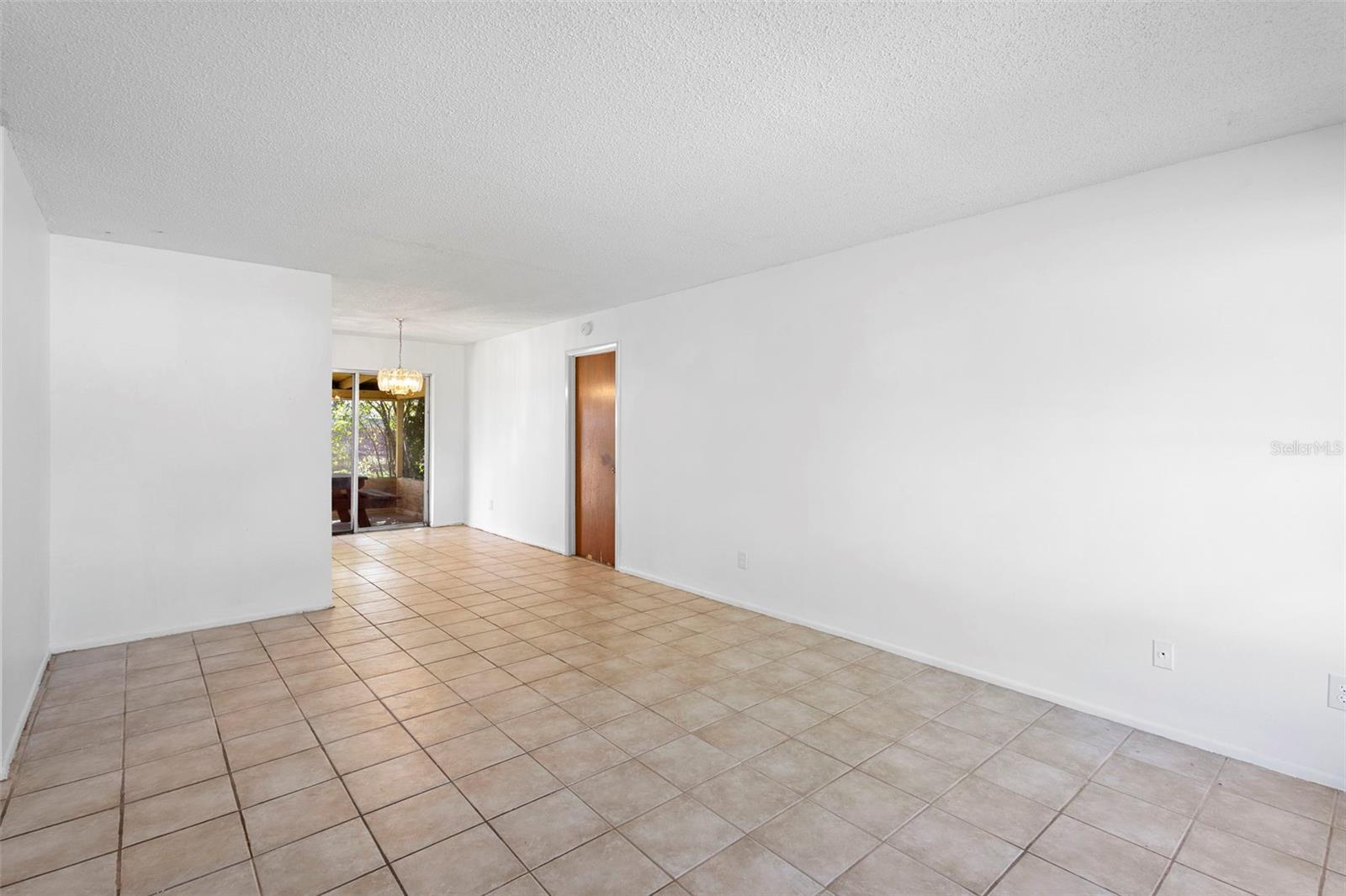 QUAIL TRAIL ESTATES - Residential