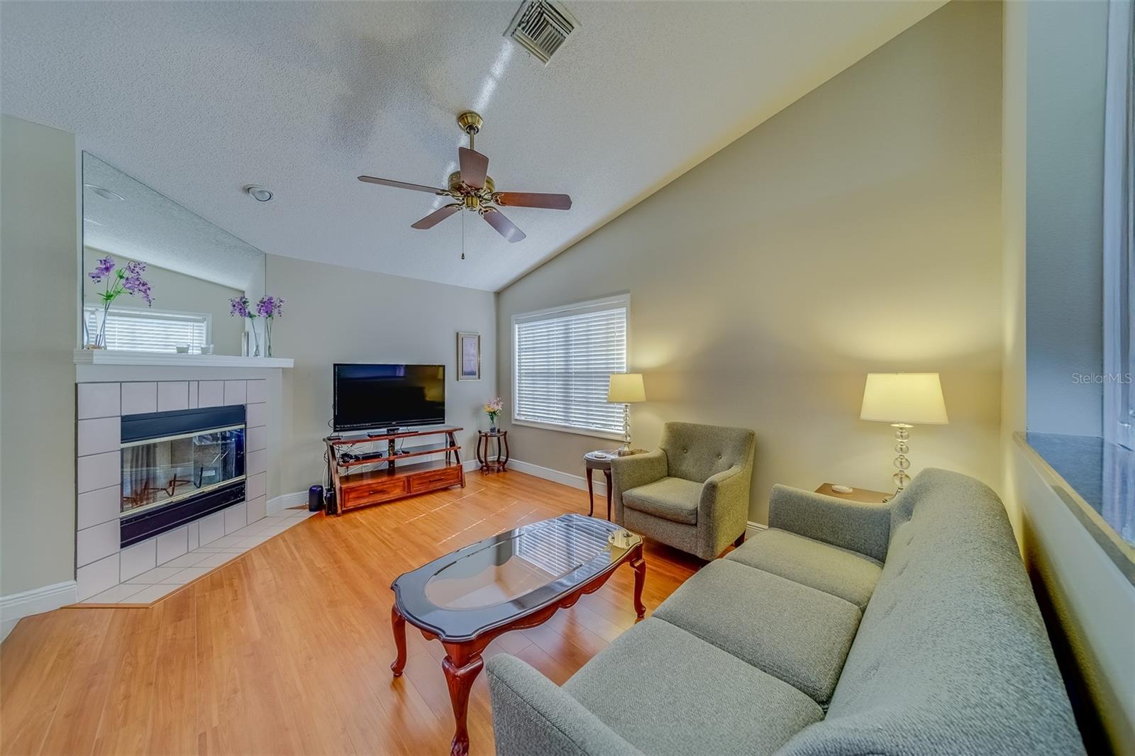 2749 COUNTRYSIDE BOULEVARD 4