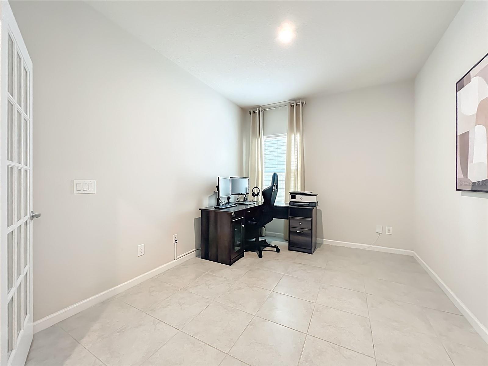 RIVERSIDE RESERVE - Residential