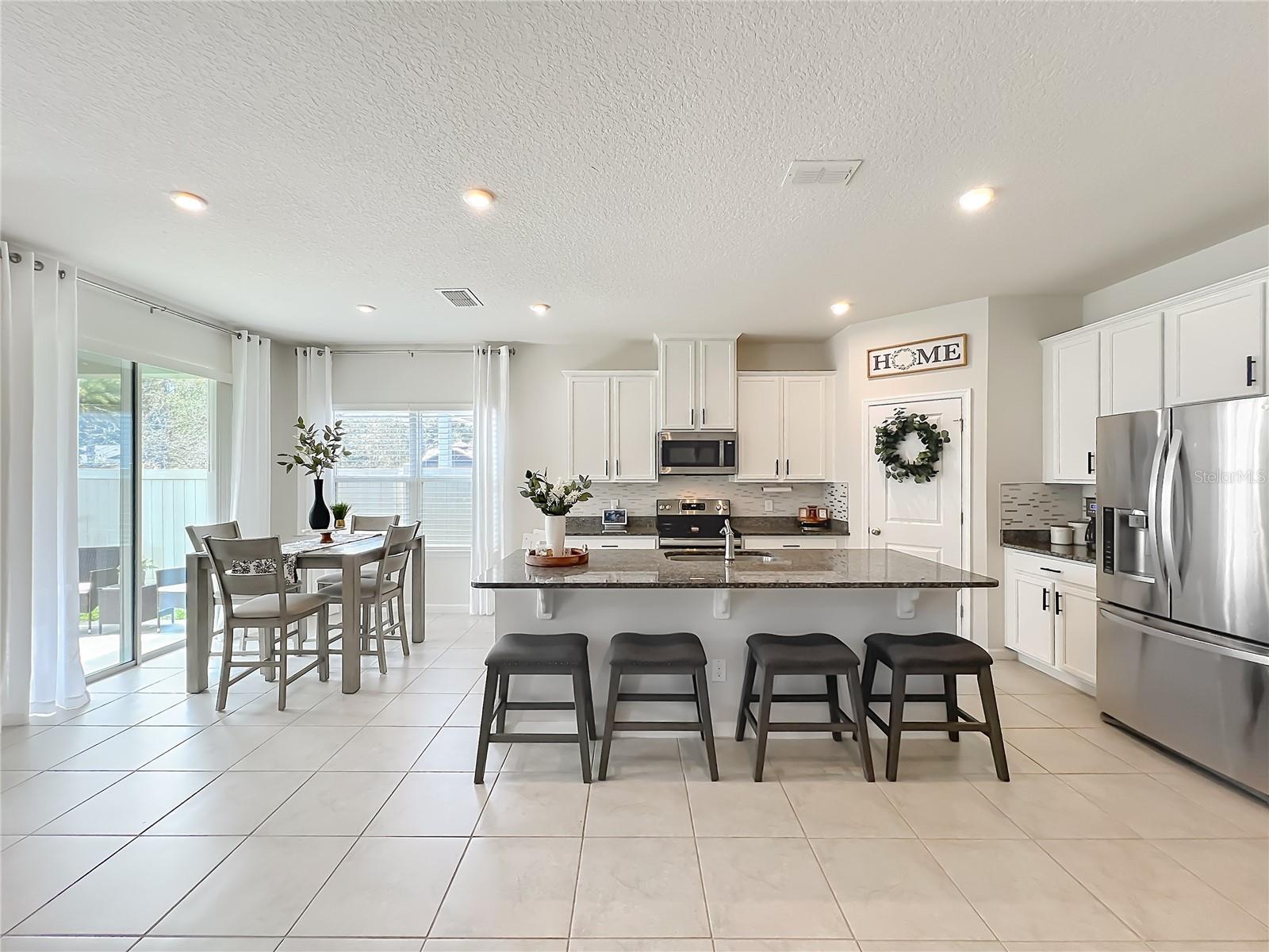 RIVERSIDE RESERVE - Residential