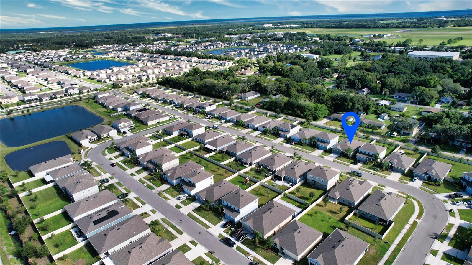 RIVERSIDE RESERVE - Residential