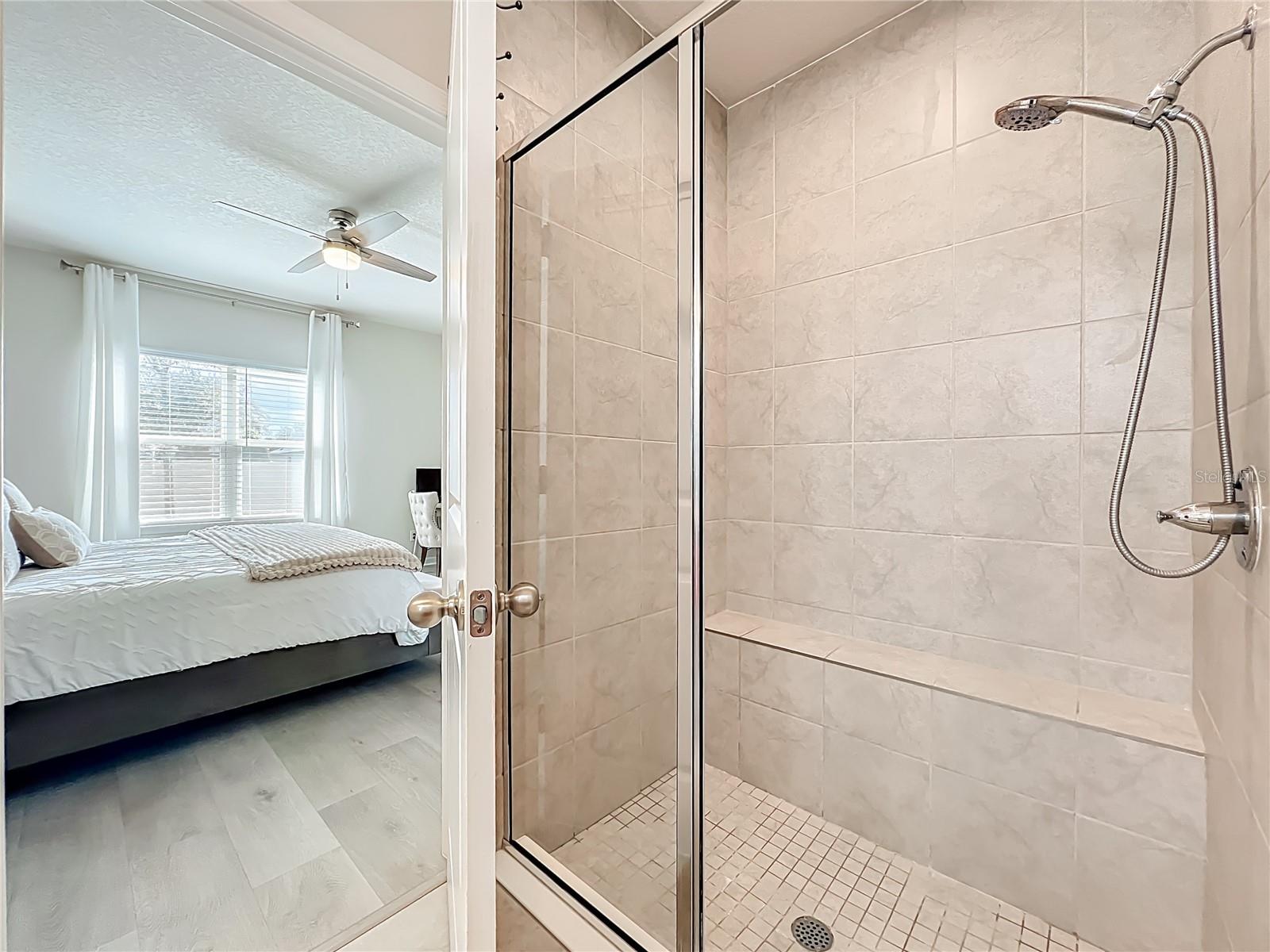 RIVERSIDE RESERVE - Residential