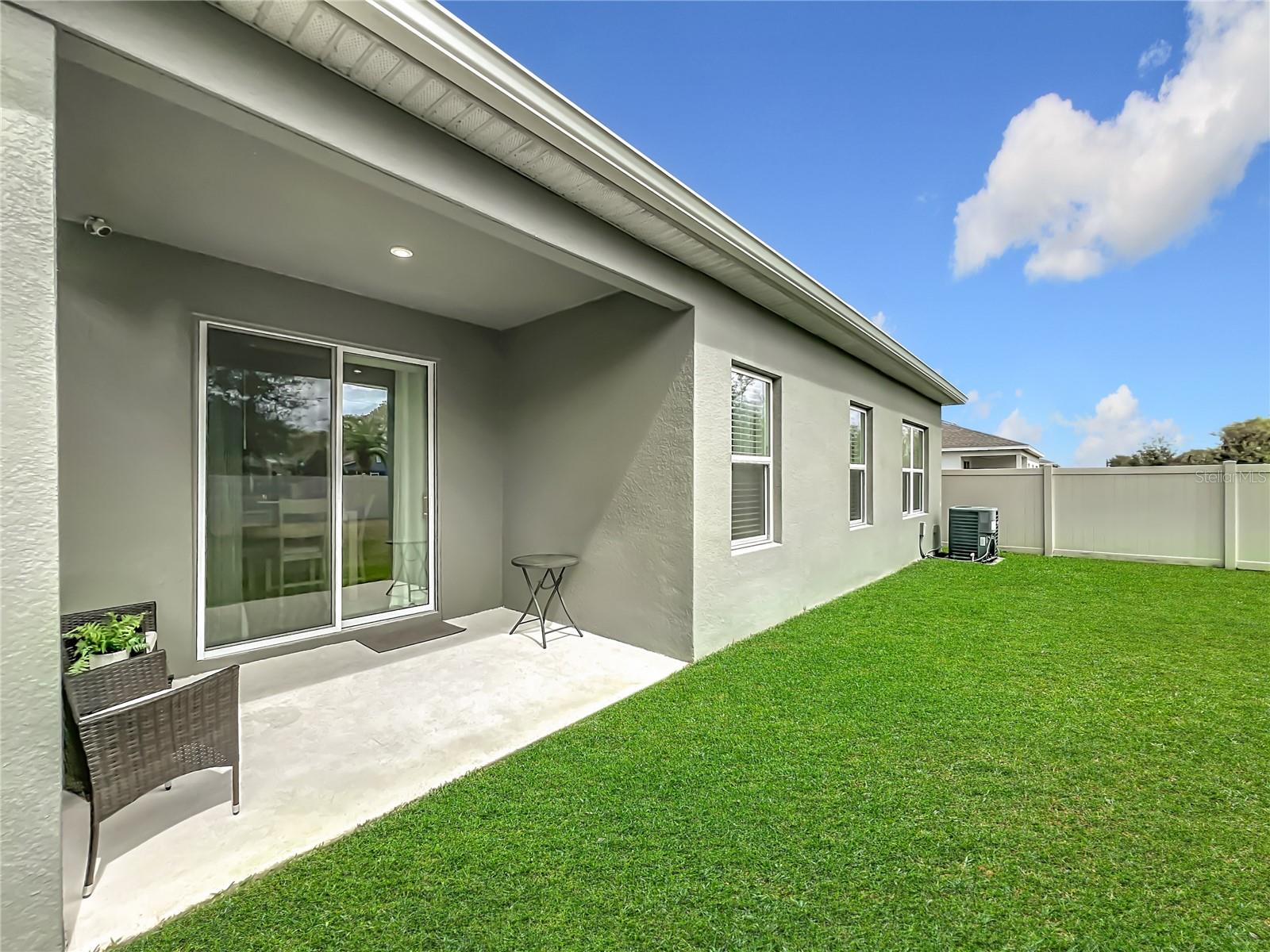 RIVERSIDE RESERVE - Residential