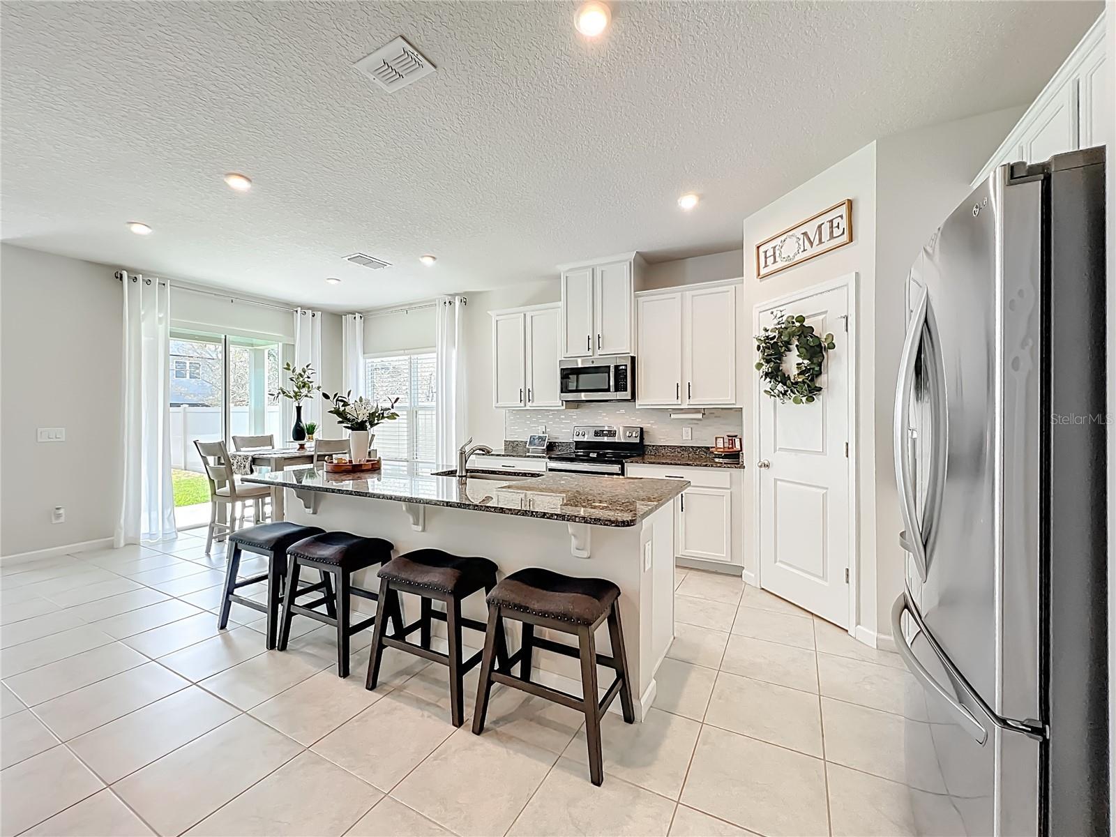 RIVERSIDE RESERVE - Residential