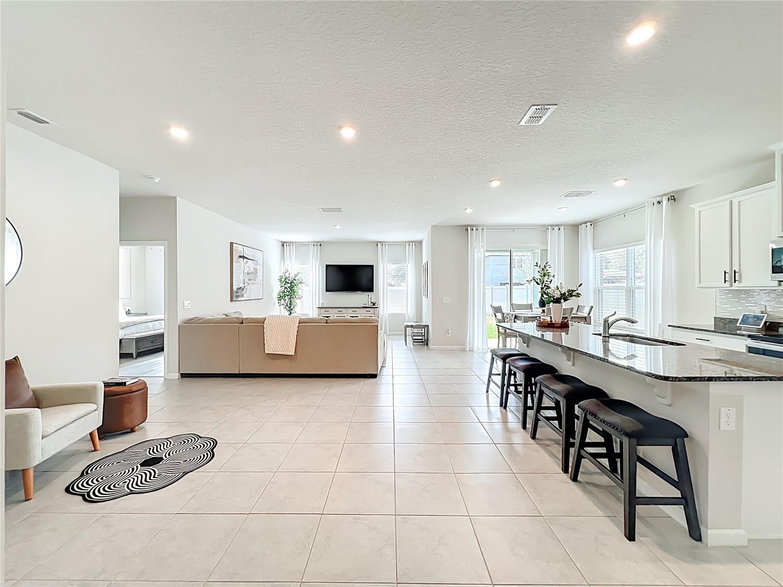 RIVERSIDE RESERVE - Residential