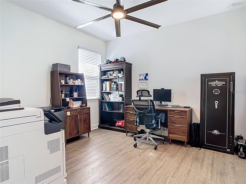 listing image 53