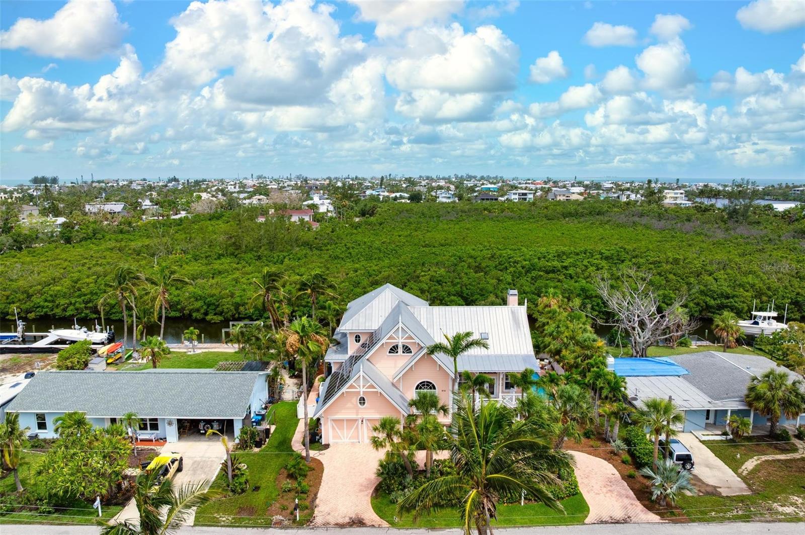 HOLMES BEACH 31ST UNIT AMD - Residential