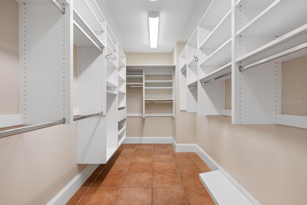 HOLMES BEACH 31ST UNIT AMD - Residential