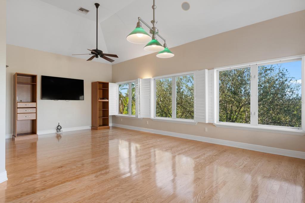 HOLMES BEACH 31ST UNIT AMD - Residential