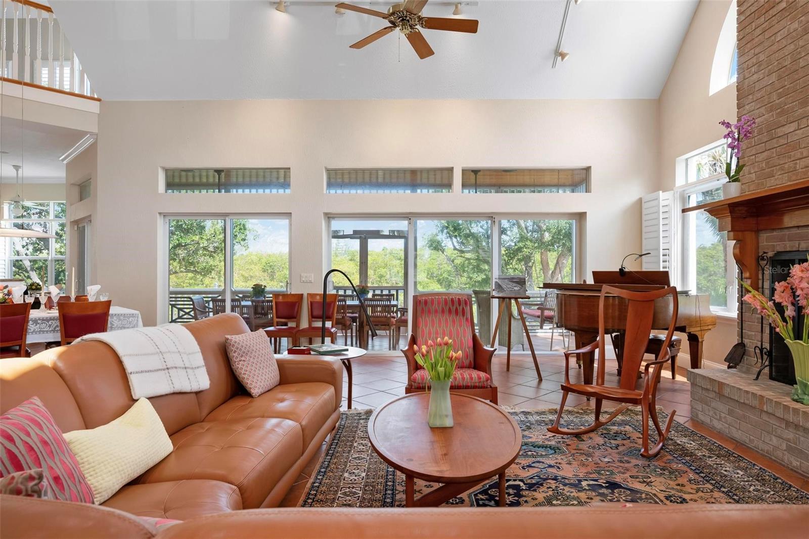 HOLMES BEACH 31ST UNIT AMD - Residential
