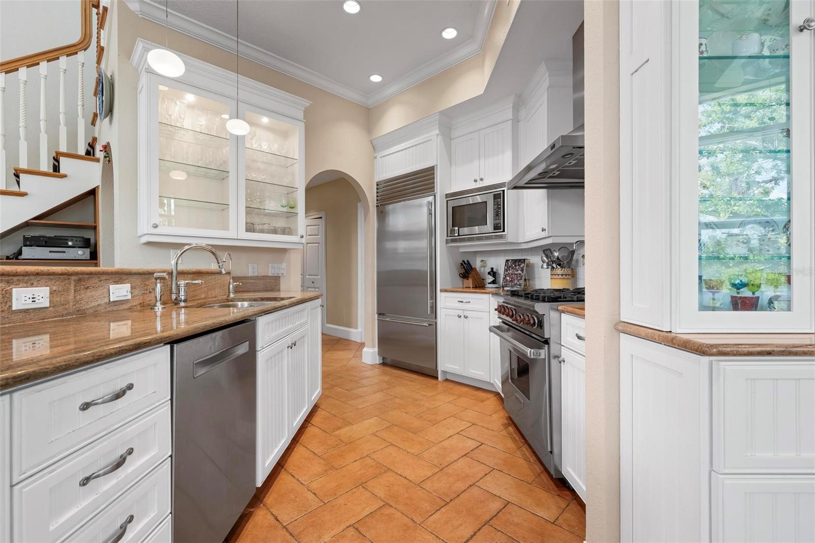 HOLMES BEACH 31ST UNIT AMD - Residential