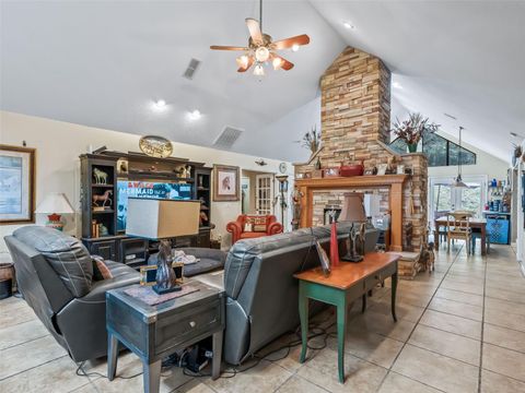 Tiny photo for 75 Lake View Drive E, Ocala, FL 34482 (MLS # OM709517)