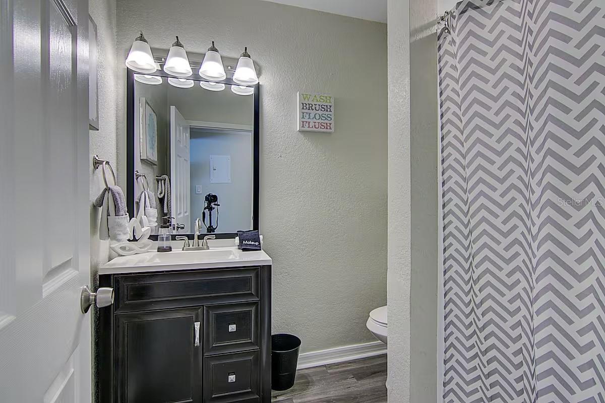 BUFFALO GARDENS - Residential Income