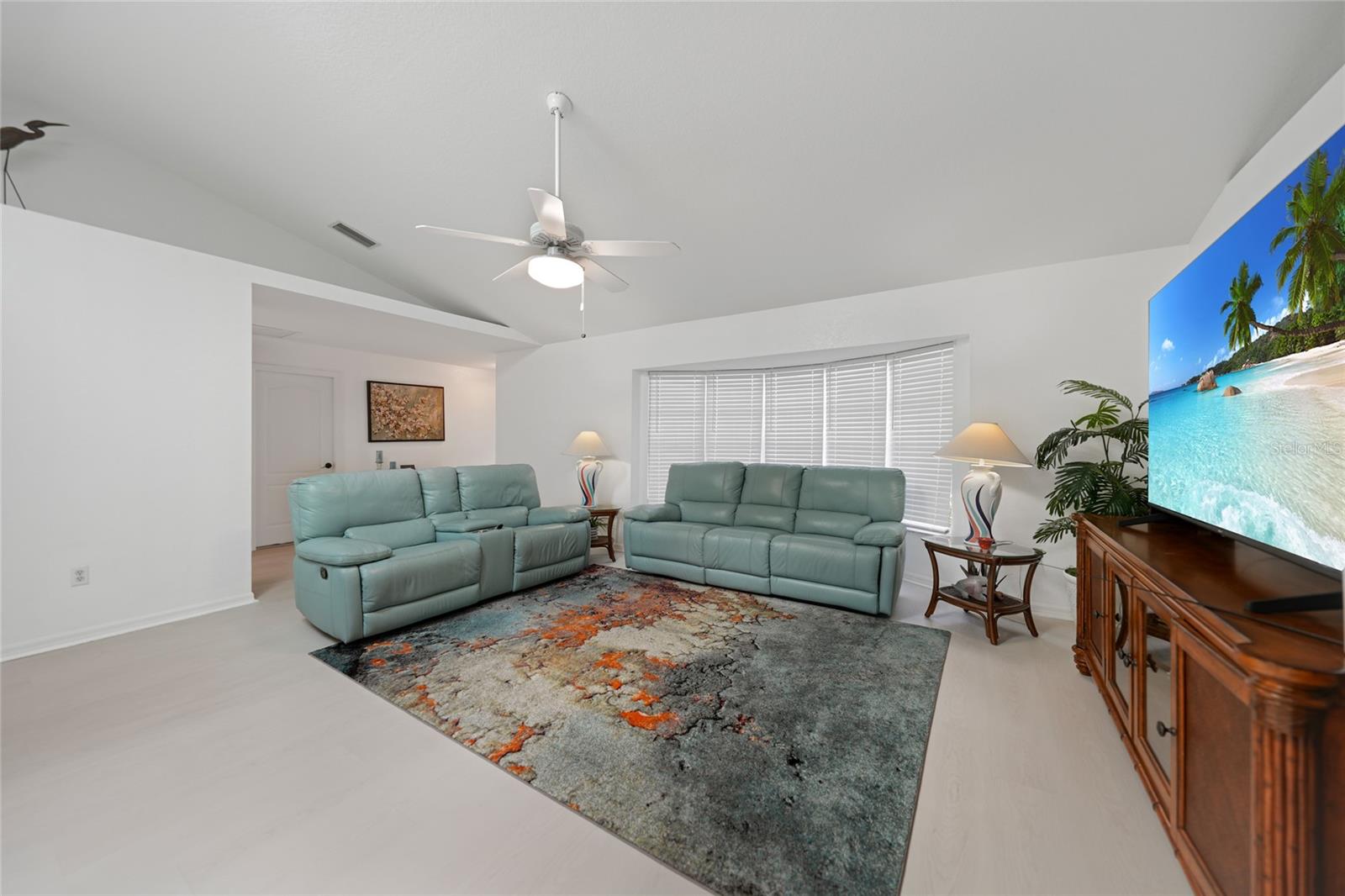 SUNNYBREEZE HARBOR SEC 1 - Residential