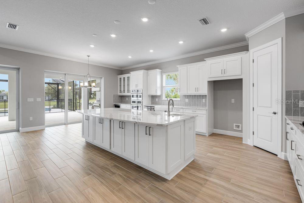 AZARIO ESPLANADE - Residential